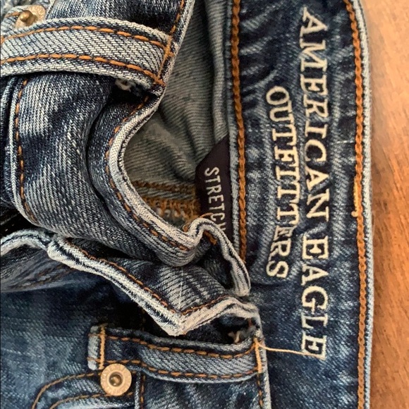 Distressed/ Ripped Jean Shorts - Picture 2 of 4